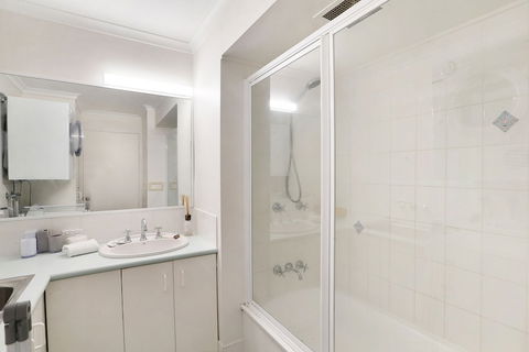 MAINSAIL8 - Mooloolaba Beach - Mackay Tourism 6