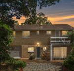 Broadbeach Retreat 32 Broadbeach Drive - Mackay Tourism