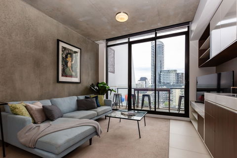 Sky 1 BDR South Yarra Apartment - Mackay Tourism 2