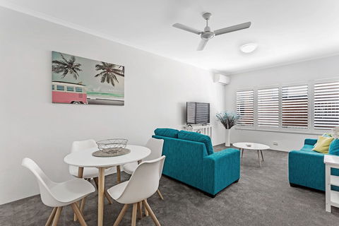 Zenith Unit 7 / 10 Messines Street - Mackay Tourism 1