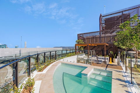 FV Dream 2 BED Apt+ Pool+ Free Parking Qfv211-16 - Mackay Tourism 1