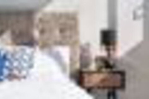 Sylish New Apartment For 6 With Parking In Penrith - Mackay Tourism 5