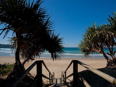 Diggers Beach Villa At Aanuka Resort - Mackay Tourism 1