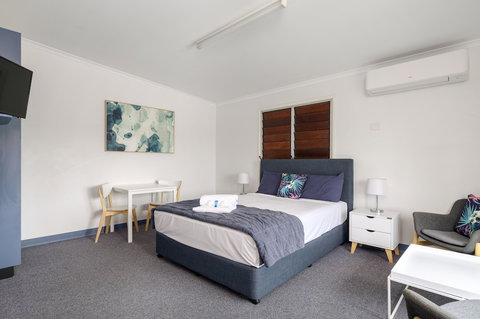 Tin Can Bay's Sleepy Lagoon Motel - Mackay Tourism 4