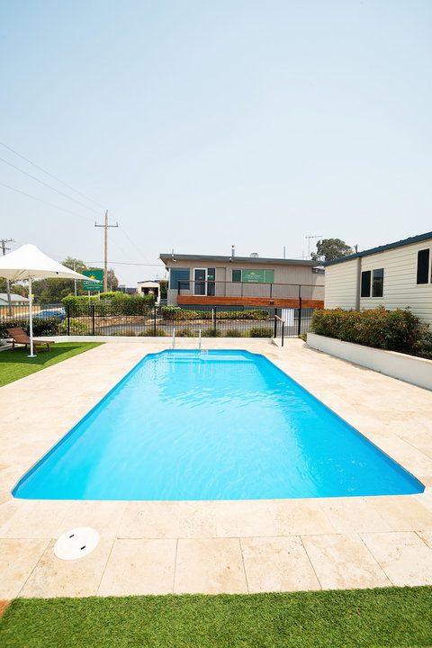 Crestview Tourist Park - Mackay Tourism 3