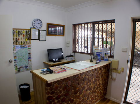 Baths Motel - Mackay Tourism 1