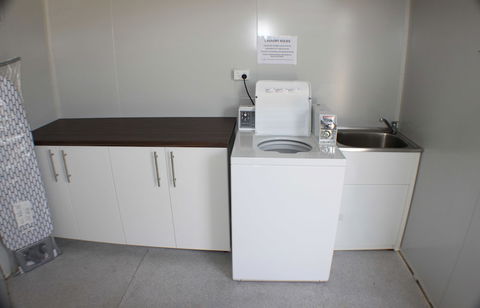 Baths Motel - Mackay Tourism 3