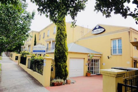 Moonee Valley Views Apartments - Mackay Tourism 0