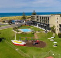 Scamander Beach Resort - Mackay Tourism