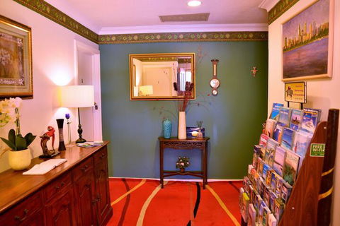 Palms Bed & Breakfast - Mackay Tourism 2