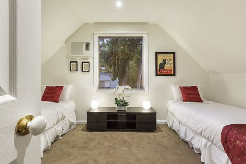 Briars Cottage - Daylesford - Mackay Tourism 5