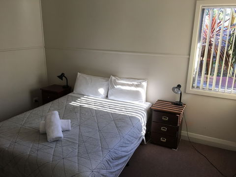 Kickback Cottages - Mackay Tourism 6