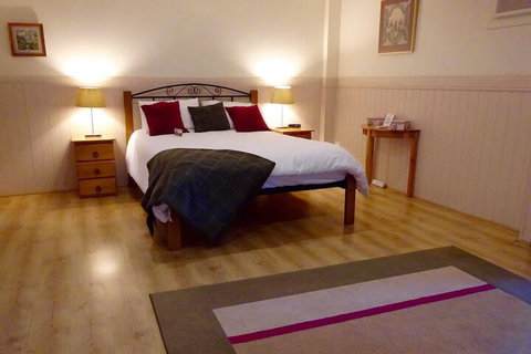 Lagoon Pocket B&B - Mackay Tourism 6