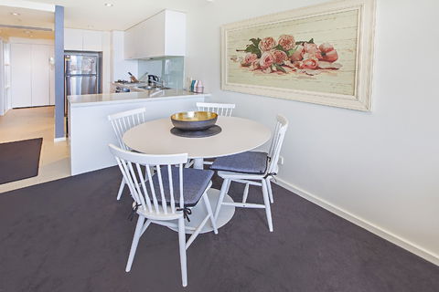 Melbourne Holiday Apartments Flinders Wharf - Mackay Tourism 4