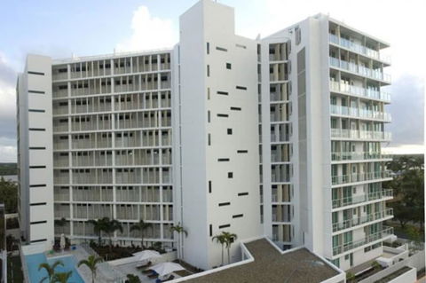Lanai Riverside Apartments - Mackay Tourism 0