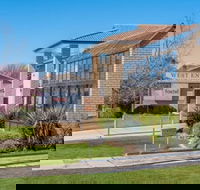 West End Motor Lodge - Mackay Tourism