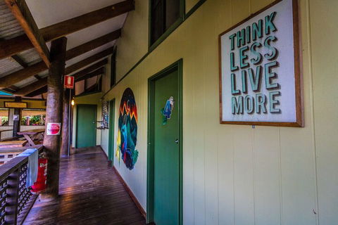 Jackaroo Treehouse Mission Beach - Mackay Tourism 7
