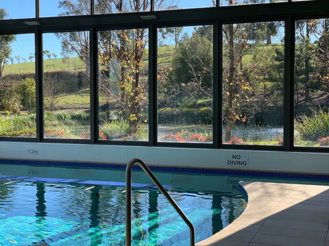 Balgownie Estate Vineyard Resort & Spa - Mackay Tourism 1