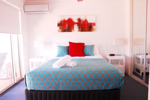 Montego Sands Resort - Mackay Tourism 6