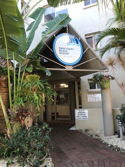 Sanctuary Beach Resort - Mackay Tourism 0