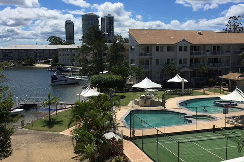 Pelican Cove - Mackay Tourism 3