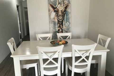 Pelican Cove - Mackay Tourism 7