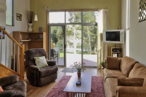 Ulverstone River Retreat - Mackay Tourism 6