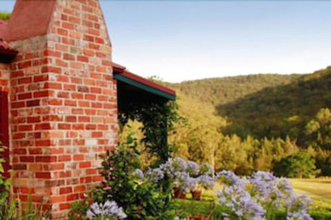 Cedar Creek Cottages - Mackay Tourism 3