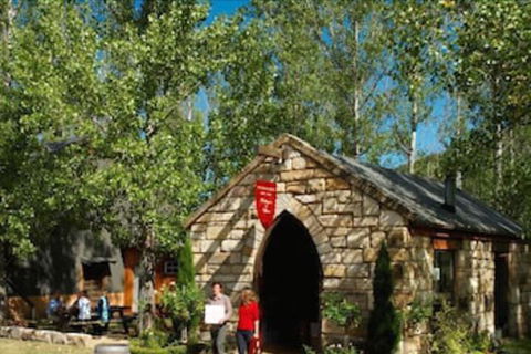 Cedar Creek Cottages - Mackay Tourism 0
