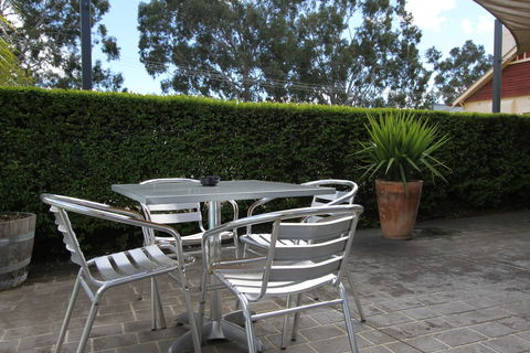 Ryley Motor Inn - Mackay Tourism 4