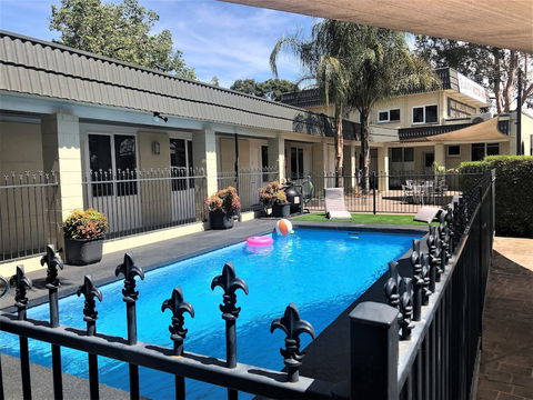 Ryley Motor Inn - Mackay Tourism 5