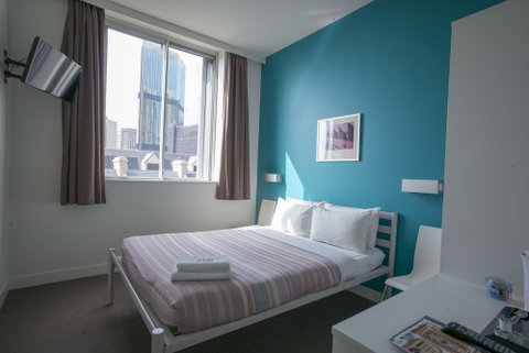 Sydney Harbour YHA - Hostel - Mackay Tourism 4