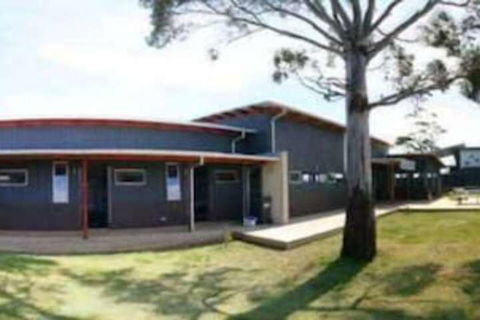 Swansea Backpackers - Mackay Tourism 2