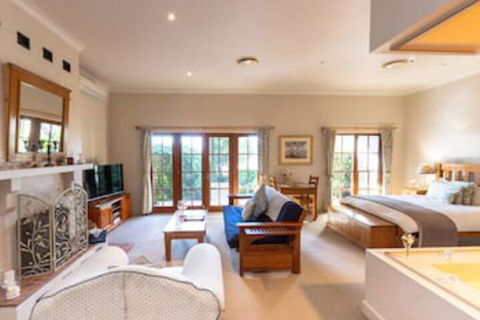 Strathearn Park Lodge - Mackay Tourism 0