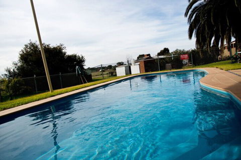 Walkabout Motel - Mackay Tourism 4