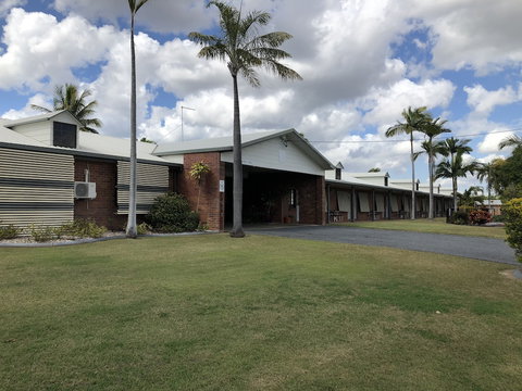 True Blue Motor Inn - Mackay Tourism 0