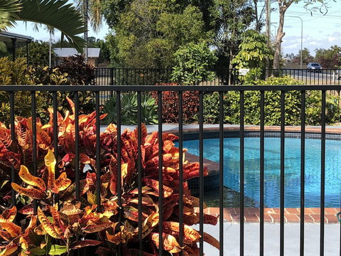 True Blue Motor Inn - Mackay Tourism 3