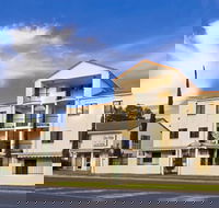 City-ville Luxury Apartments  Motel - Mackay Tourism