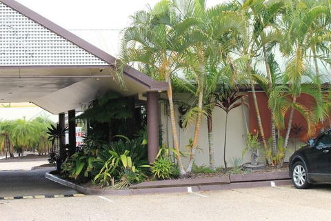 Glenmore Palms Motel - Mackay Tourism 5