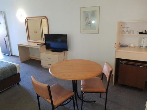 Moonraker Motor Inn - Mackay Tourism 2
