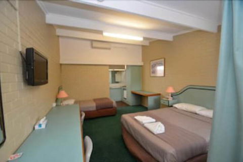 Parkview Motor Inn Parkes - Mackay Tourism 4