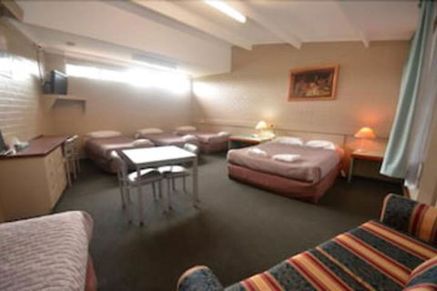 Parkview Motor Inn Parkes - Mackay Tourism 2