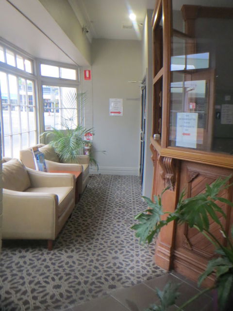 Coachman Hotel Motel - Mackay Tourism 4