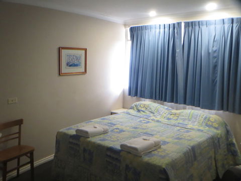 Coachman Hotel Motel - Mackay Tourism 6