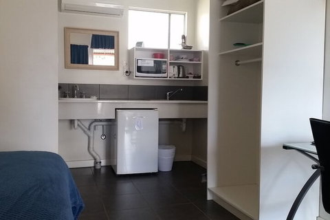 Tweed River Motel - Mackay Tourism 6