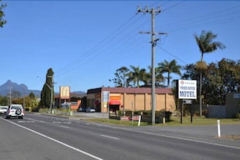 Tweed River Motel - Mackay Tourism 1