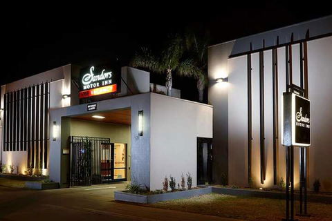 Sandors Motor Inn - Mackay Tourism 4