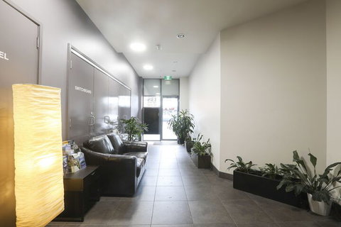 Alston Apartments Hotel - Mackay Tourism 4