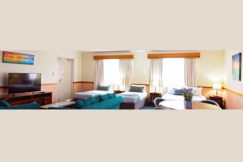 White Lace Motor Inn - Mackay Tourism 3