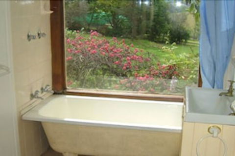 Hermitage Cottage - Mackay Tourism 5